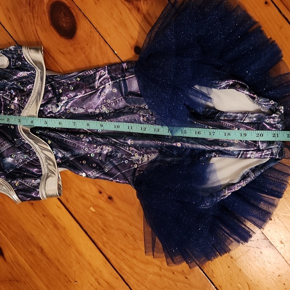 Dance Costume - Picture 8 of 8